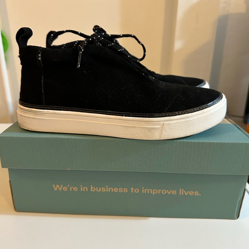 Toms Riley Suede Shoes